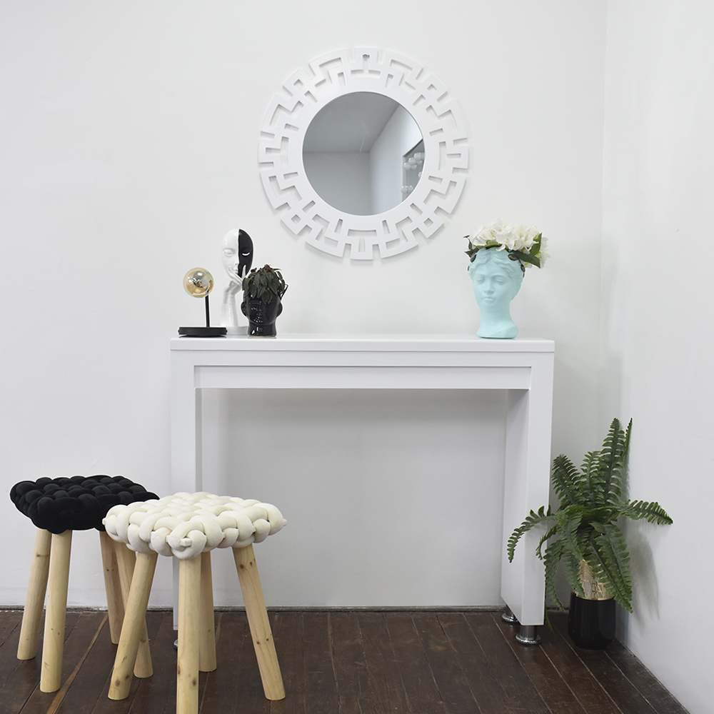 Mesa Lite junior y espejo decorativo redondo